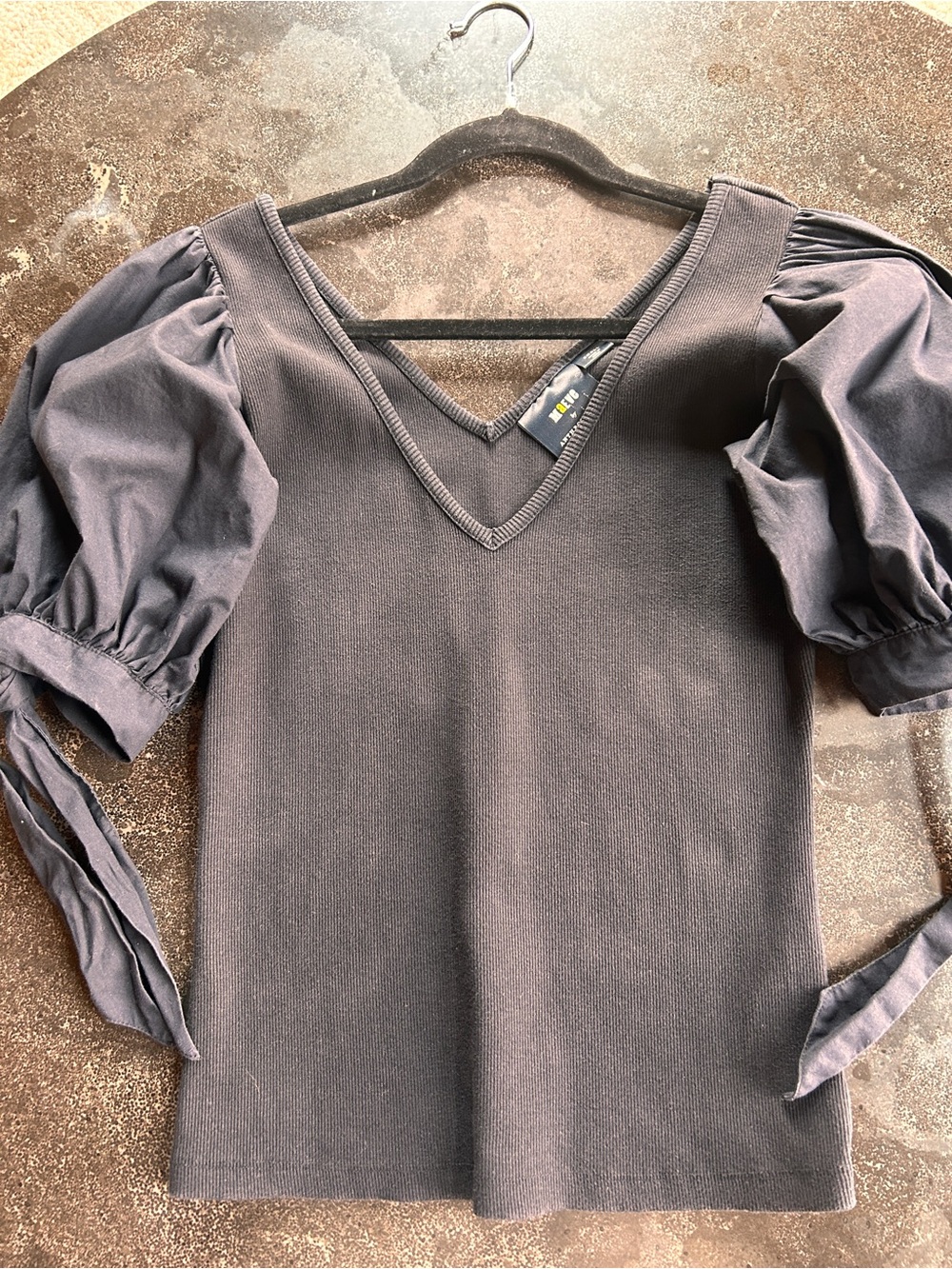 Maeve by Anthropology Puff Sleeve V-Neck Top - Size Small